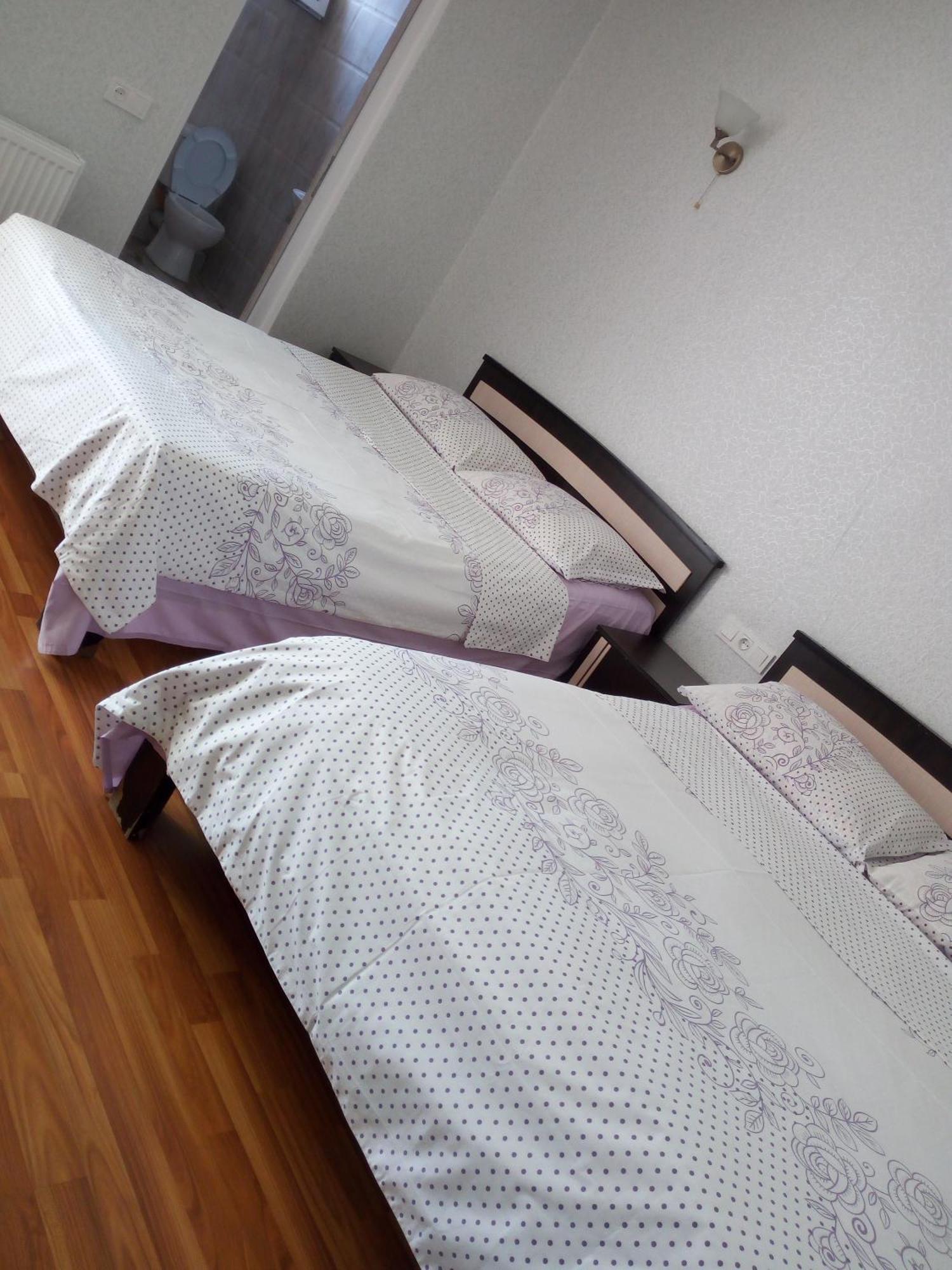 Small Guest House كفارياتي المظهر الخارجي الصورة