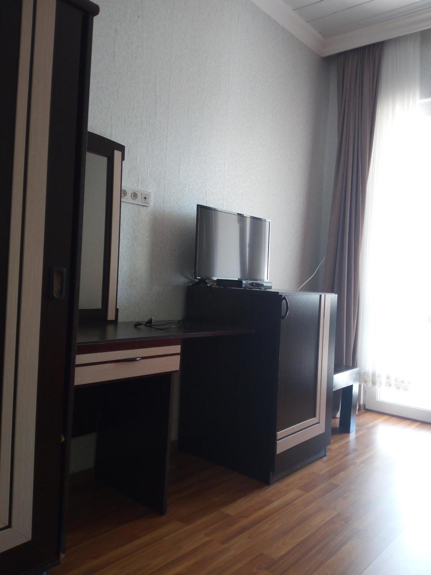 Small Guest House كفارياتي المظهر الخارجي الصورة